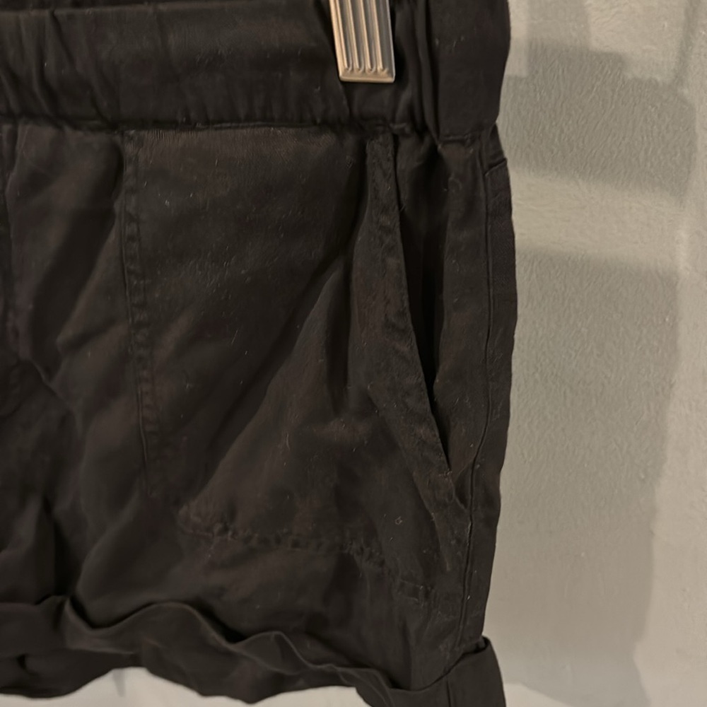 Volcom womens shorts - Picture 2 of 5